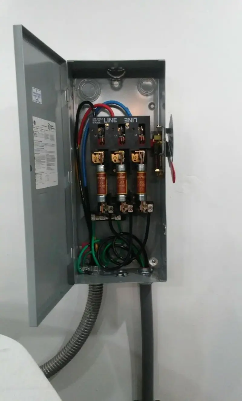 Three-phase disconnect switch installed for Electrical Wiring & Rewiring in Leisure World